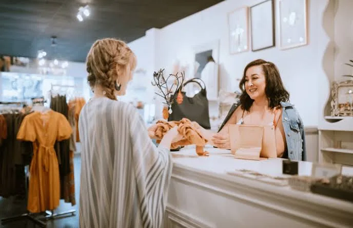 How Local Businesses Can Compete With Big Chains Using Loyalty